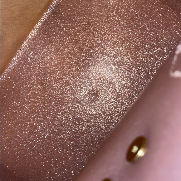 A pink sparkling purse 👛 - Picture 2 of 2